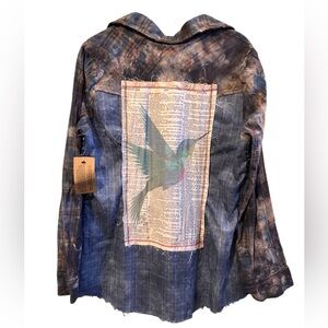 Flannel Hummingbird Button Down Shirt. Women size small.